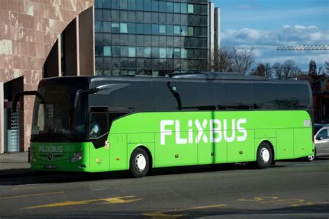 bus brussels to amsterdam
